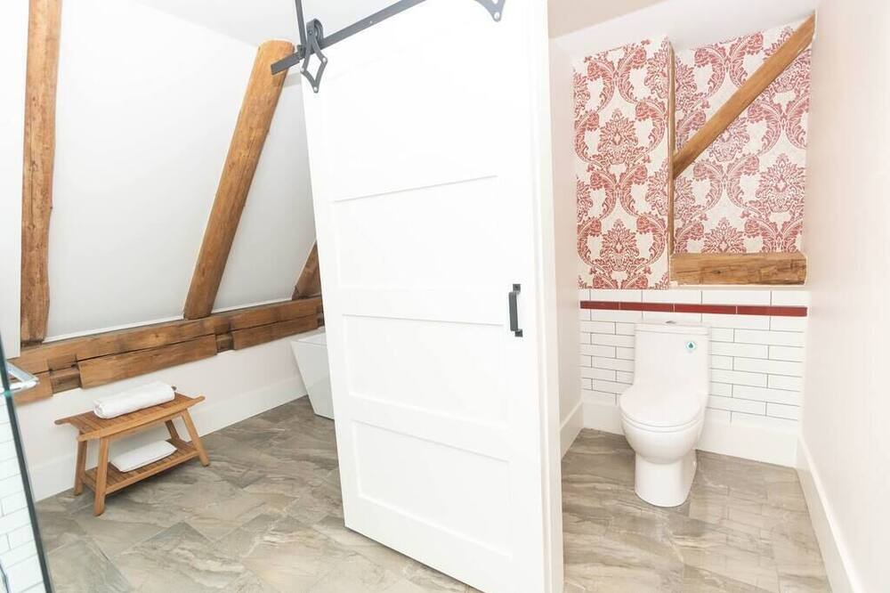 Photo of Bathroom in Wellington