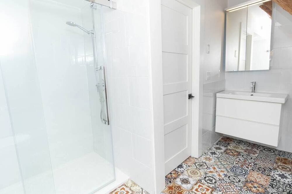 Photo of Bathroom in Wellington