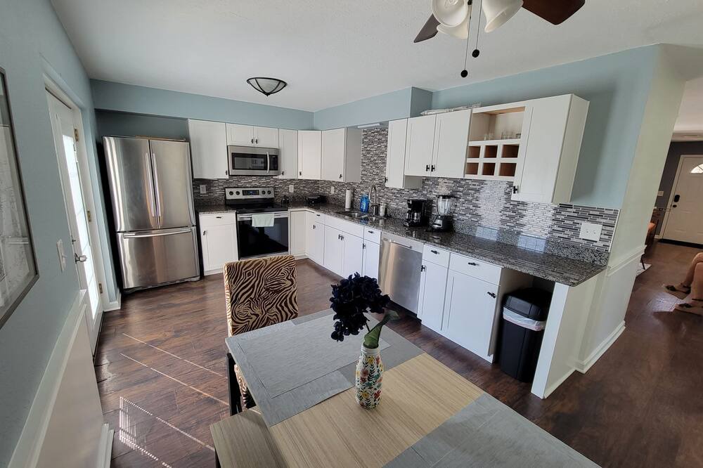 Photo of Kitchen in Bayview