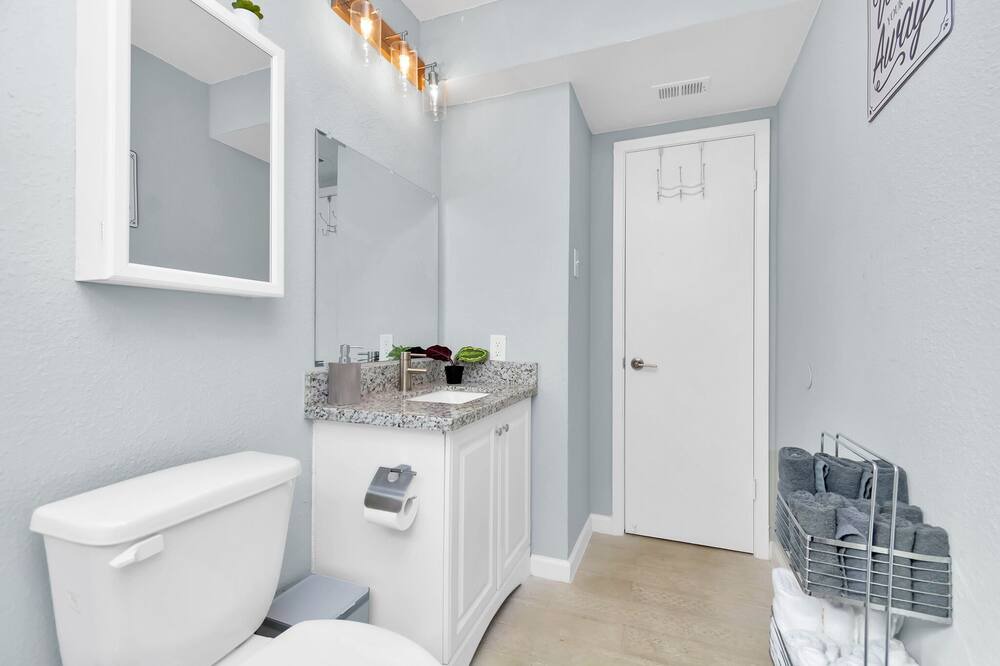 Photo of Bedroom in Greenway Plaza-Upper Kirby