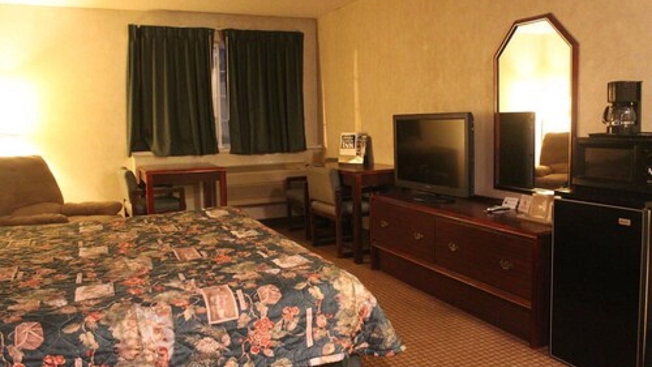 Photo of Bedroom in Garden City