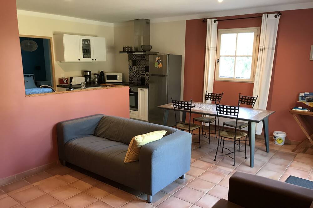 Photo of Livingroom in Loriol-du-Comtat