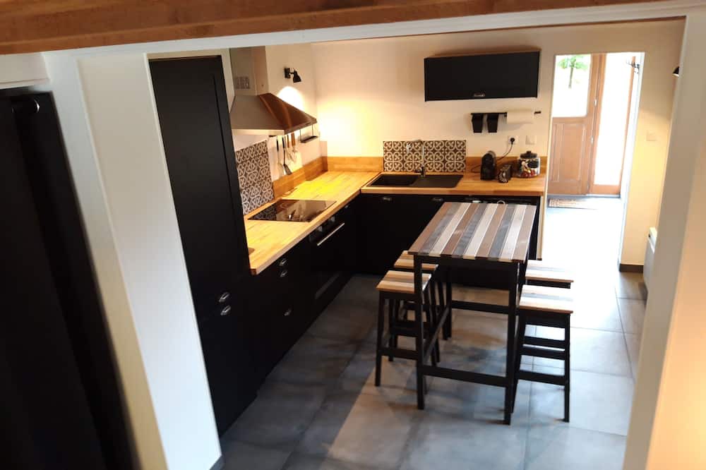Photo of Kitchen in Saint-Jean-aux-Bois