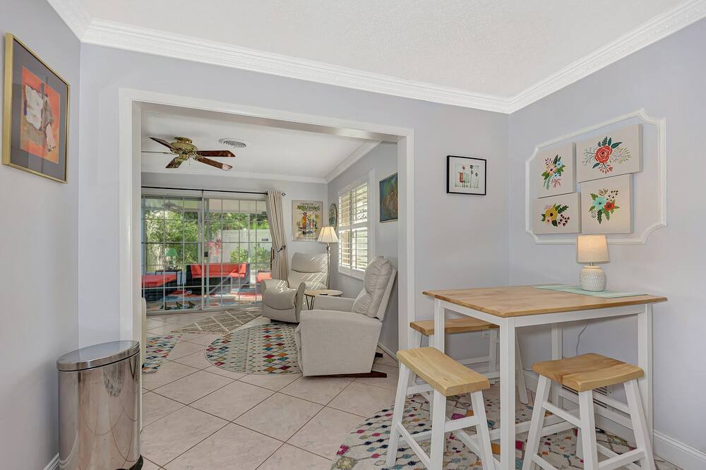 Photo of Livingroom in South Venice