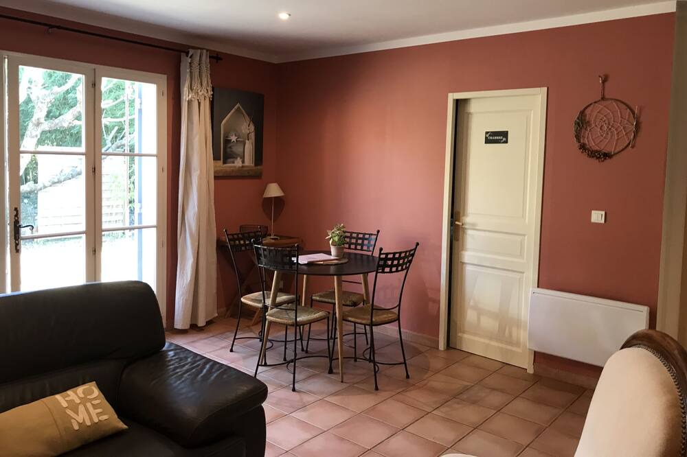 Photo of Others in Loriol-du-Comtat