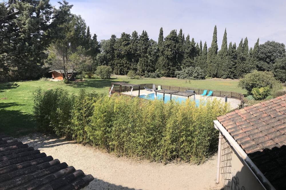 Photo of Outdoor in Loriol-du-Comtat