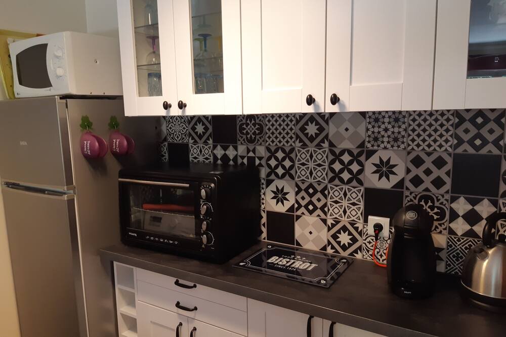 Photo of Kitchen in Loriol-du-Comtat