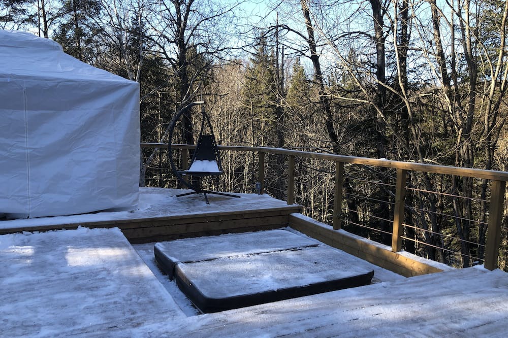 Photo of Patio Balcony in Saint-Alphonse-Rodriguez