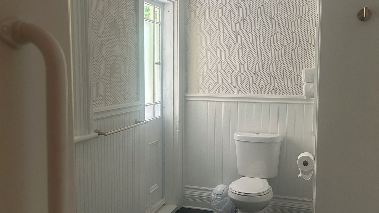 Photo of Bathroom in Gananoque