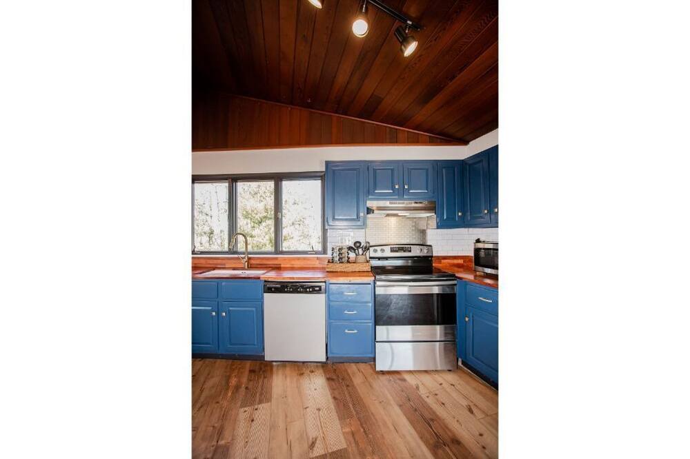 Photo of Kitchen in Ironton