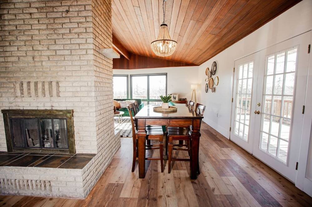 Photo of Kitchen in Ironton