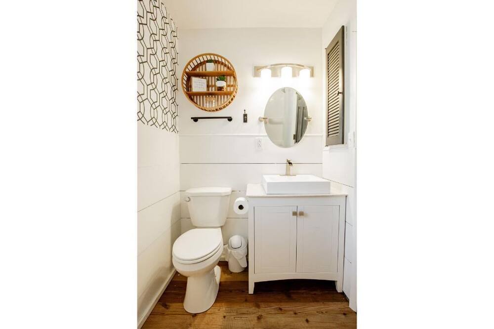 Photo of Bathroom in Ironton