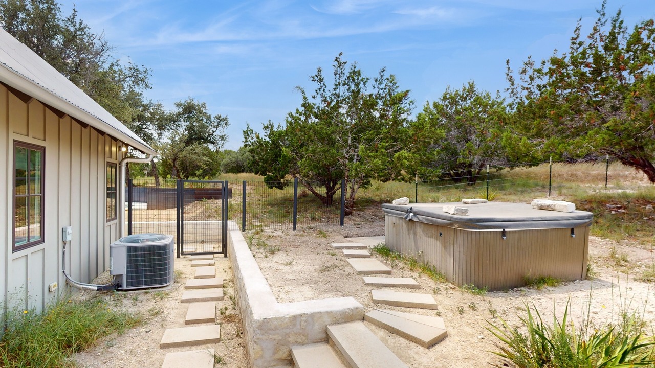 Photo of Outdoor in Spicewood