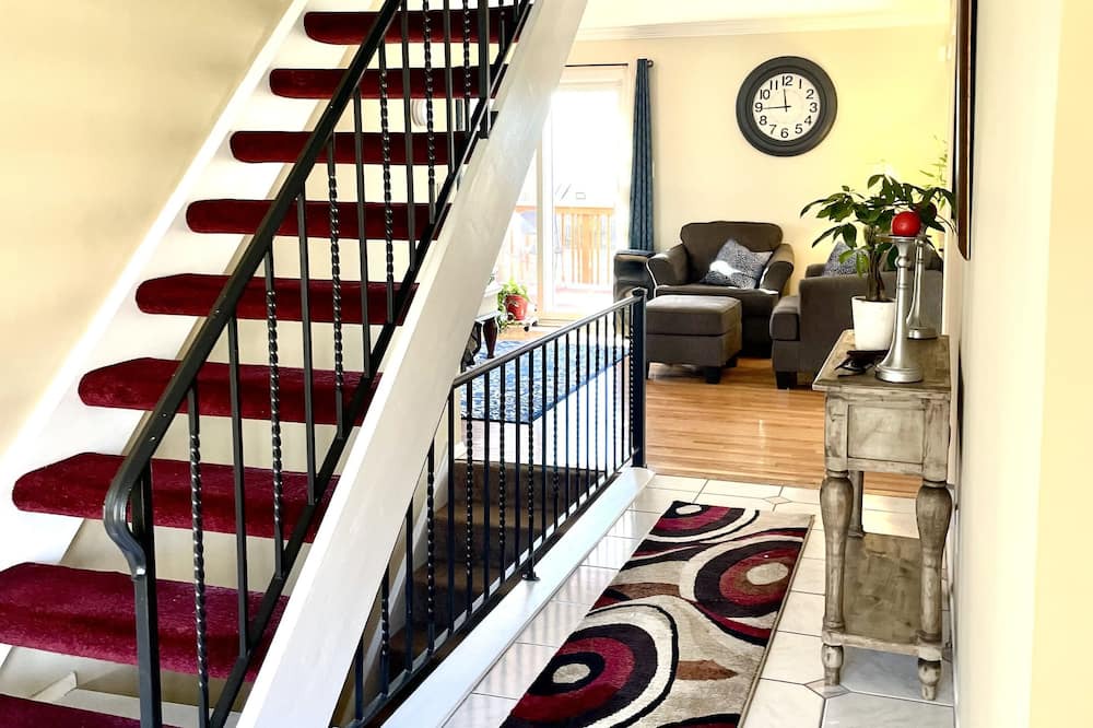 Photo of Others in Grenloch