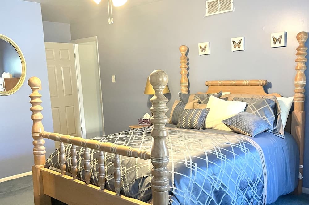 Photo of Others in Grenloch