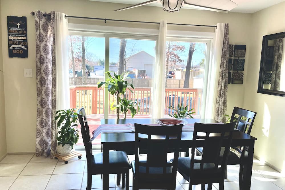 Photo of Others in Grenloch