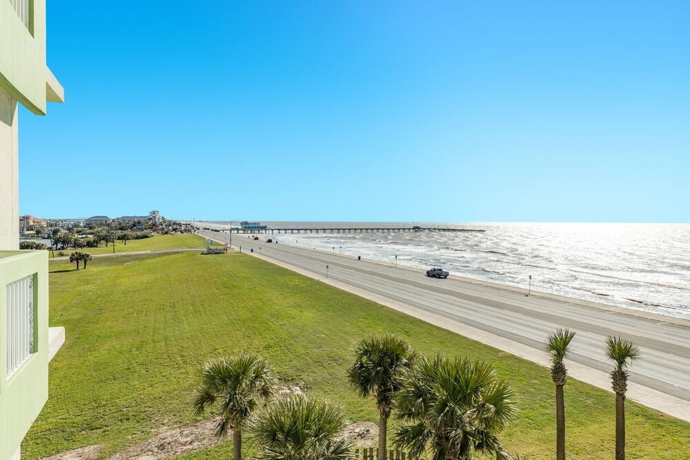Photo of Others in Galveston