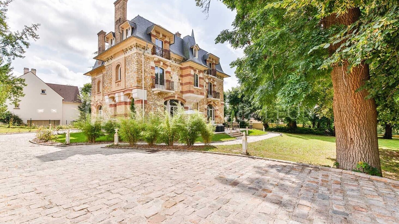 Photo of Outdoor in Saint-Leu-la-Foret