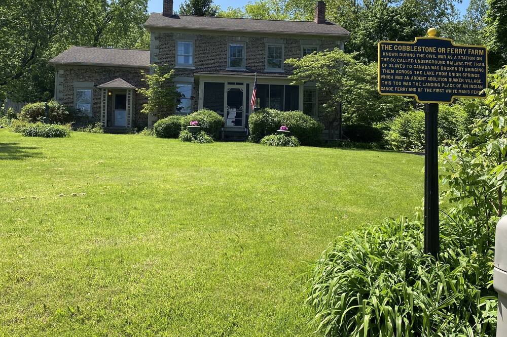 Photo of Outdoor in Seneca Falls