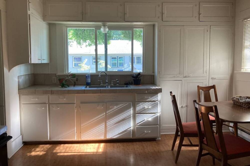 Photo of Kitchen in West Eugene