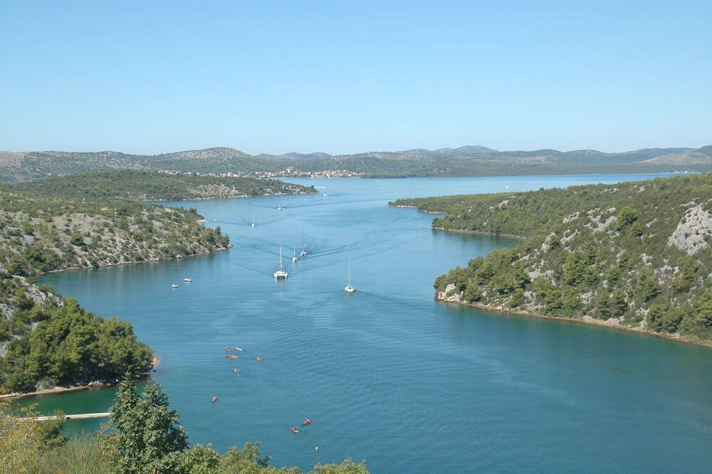Photo of Others in Cove Parja