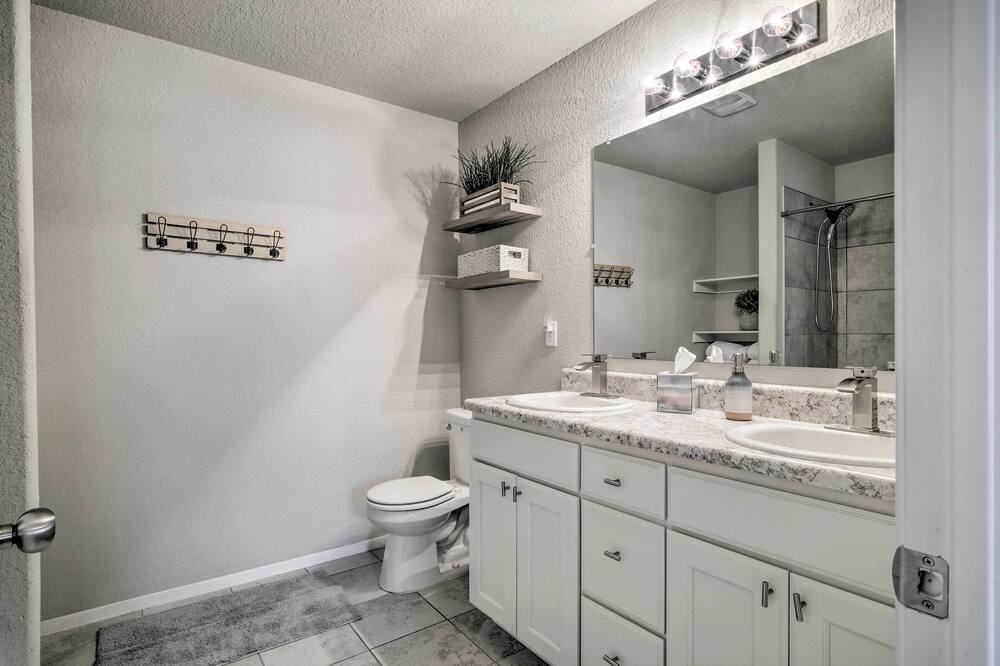 Photo of Bathroom in Springdale