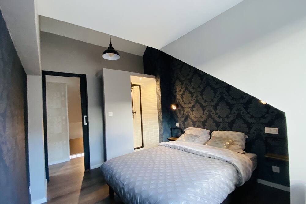 Photo of Bedroom in Saint-Pol-sur-Mer