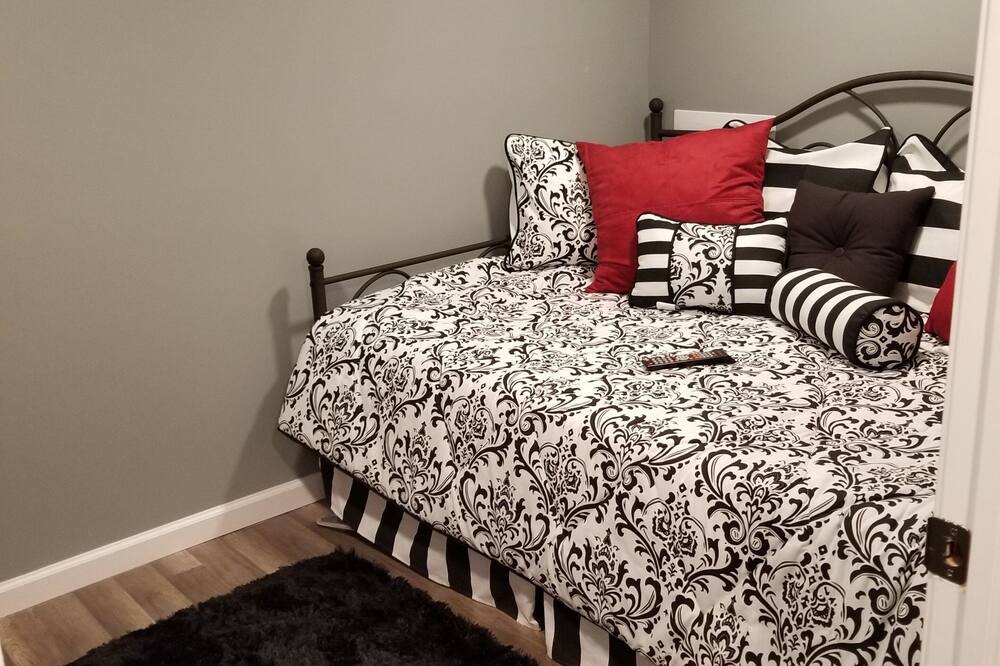 Photo of Bedroom in Upper Darby