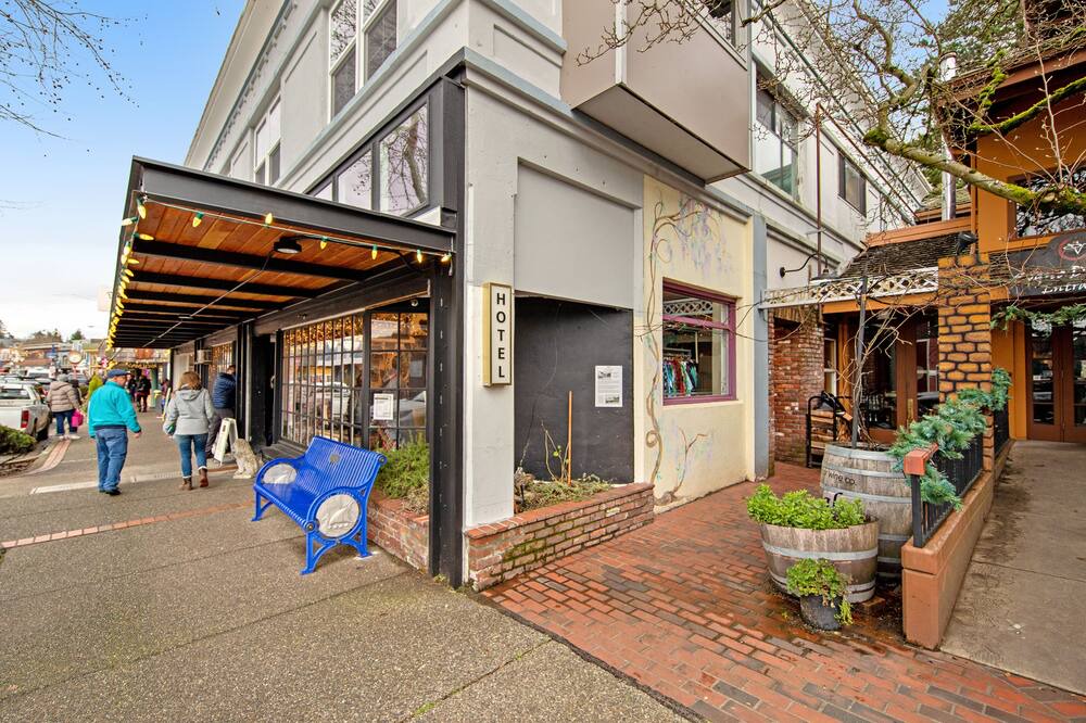 Photo of Others in Poulsbo