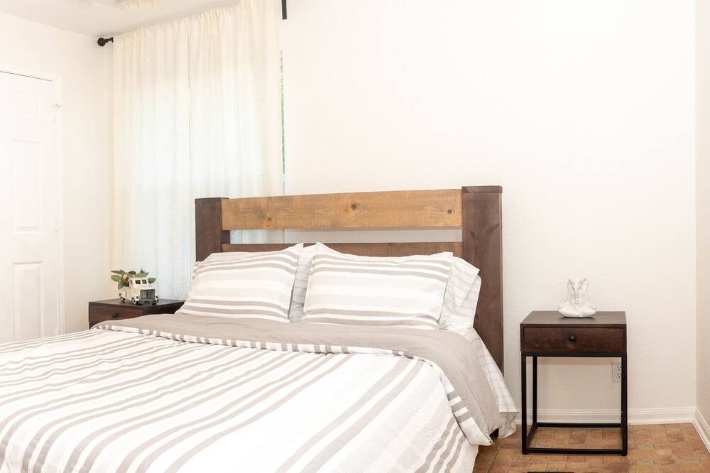 Photo of Bedroom in Georgetown