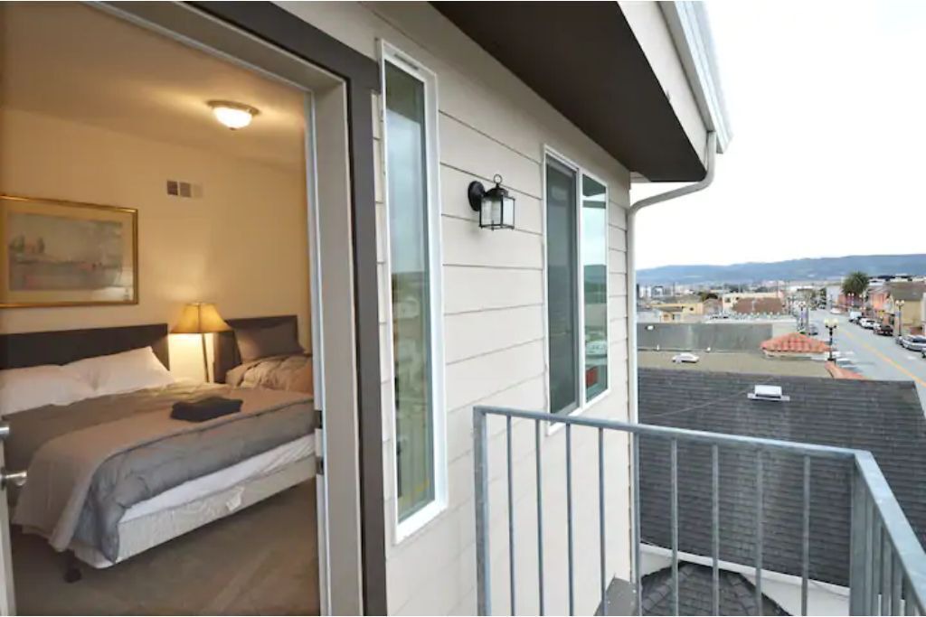 Photo of Others in Downtown