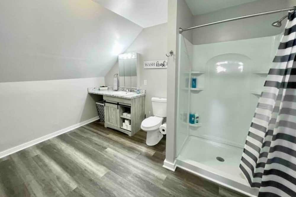 Photo of Bathroom in Franklin