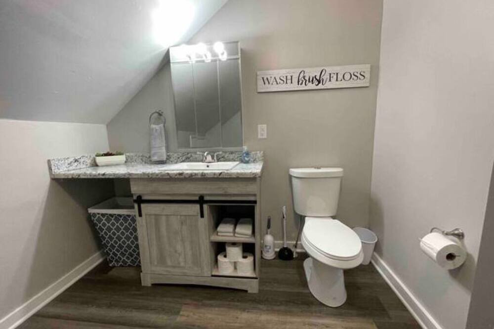 Photo of Bathroom in Franklin