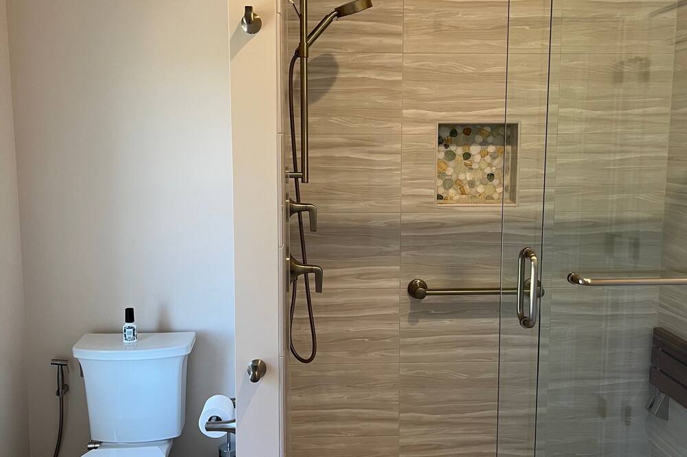 Photo of Bathroom in Stephens City