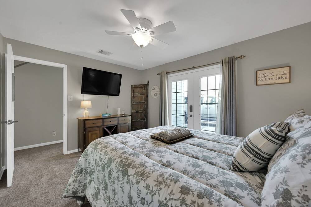 Photo of Bedroom in French Quarter