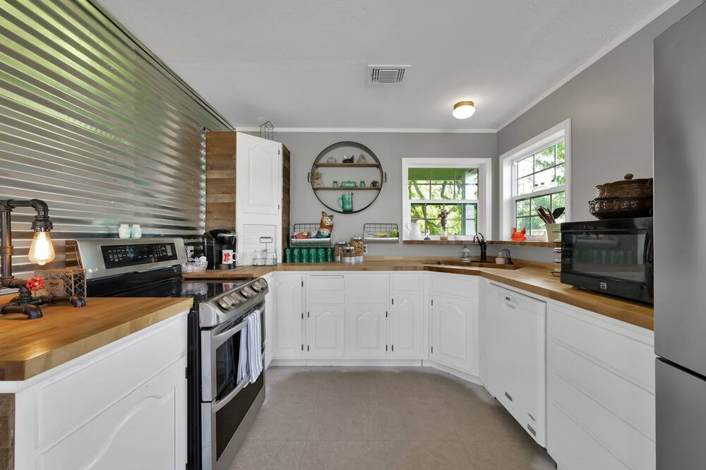 Photo of Kitchen in French Quarter