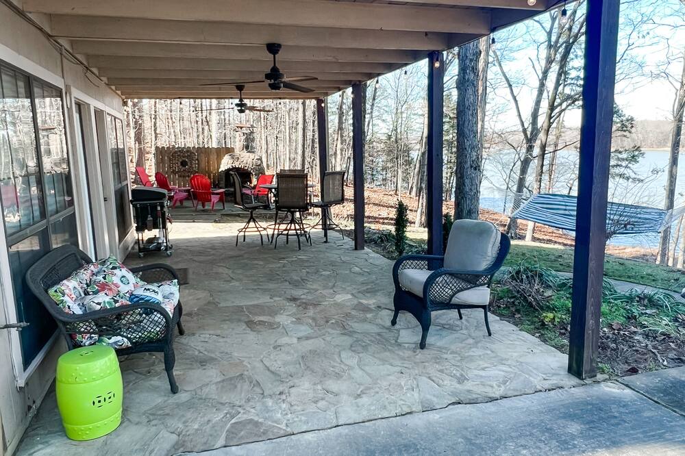 Photo of Patio Balcony in New Blaine