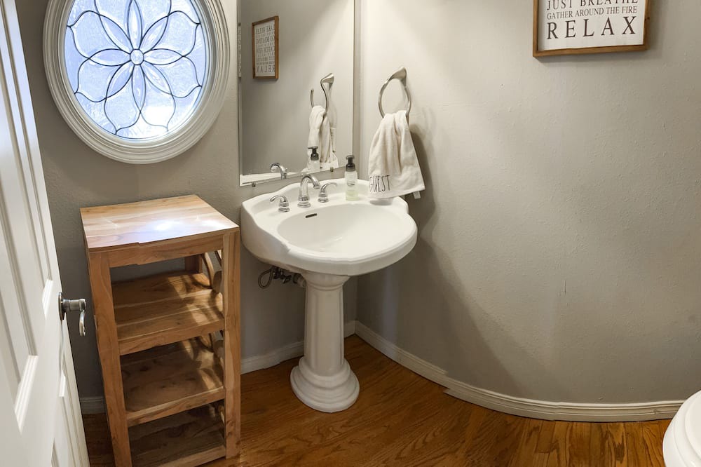 Photo of Bathroom in New Blaine