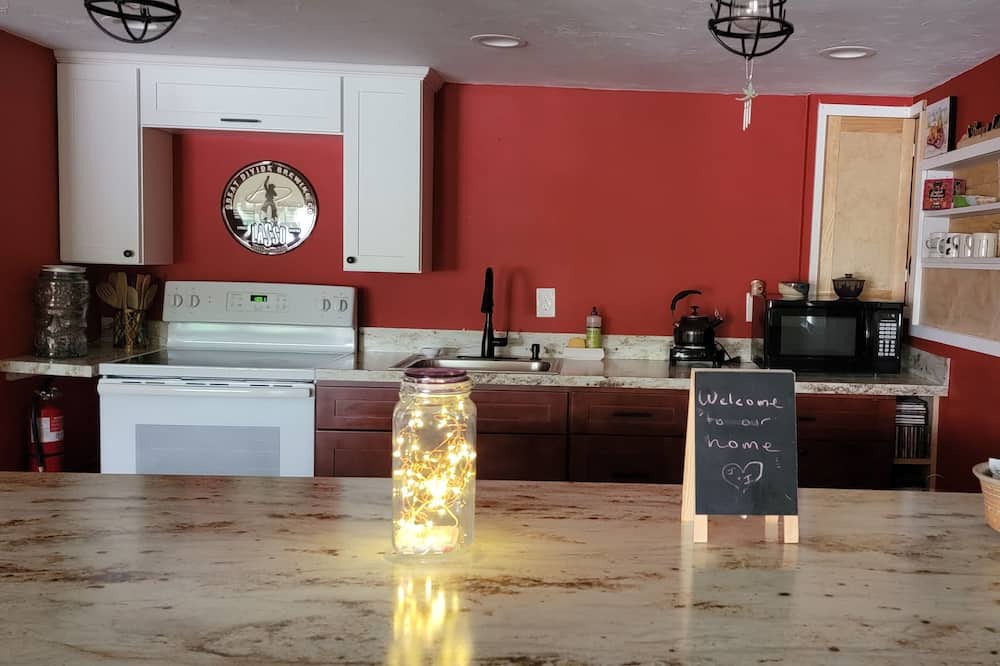 Photo of Kitchen in North Attleboro