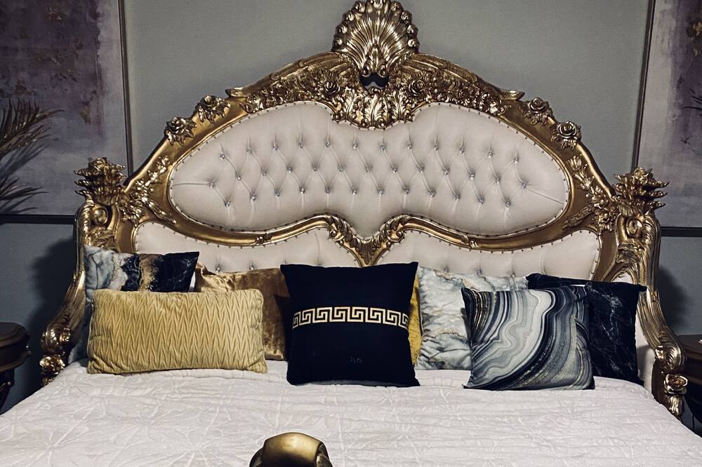 Photo of Bedroom in Uptown