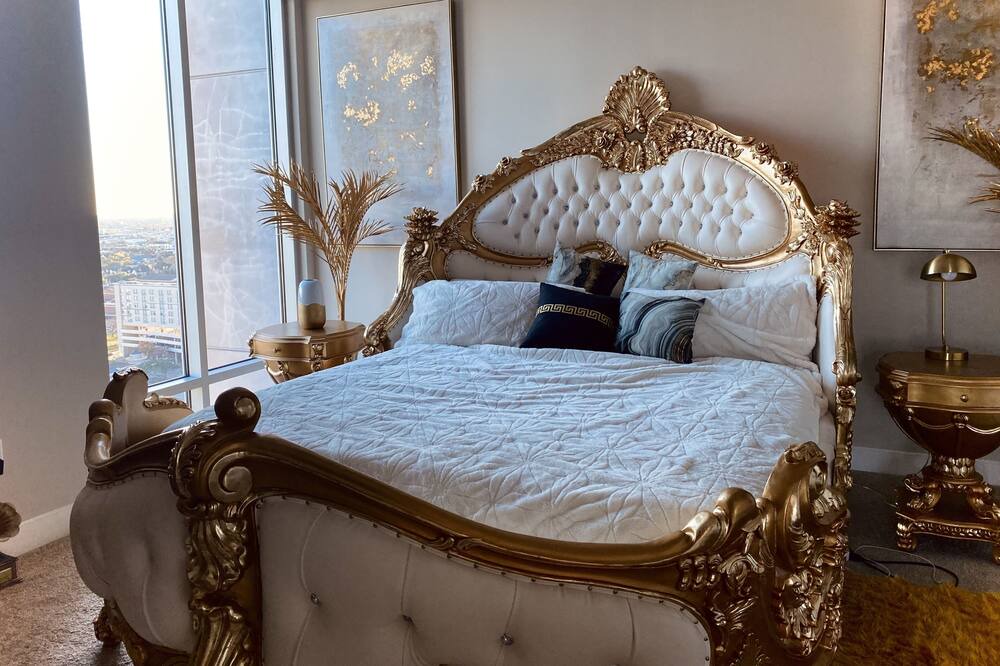 Photo of Bedroom in Uptown