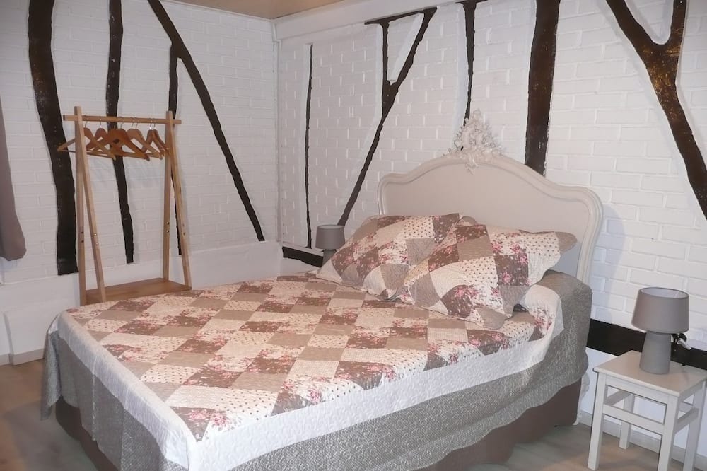 Photo of Bedroom in Nouvion