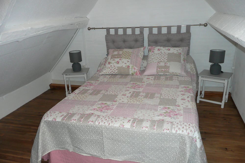Photo of Bedroom in Nouvion