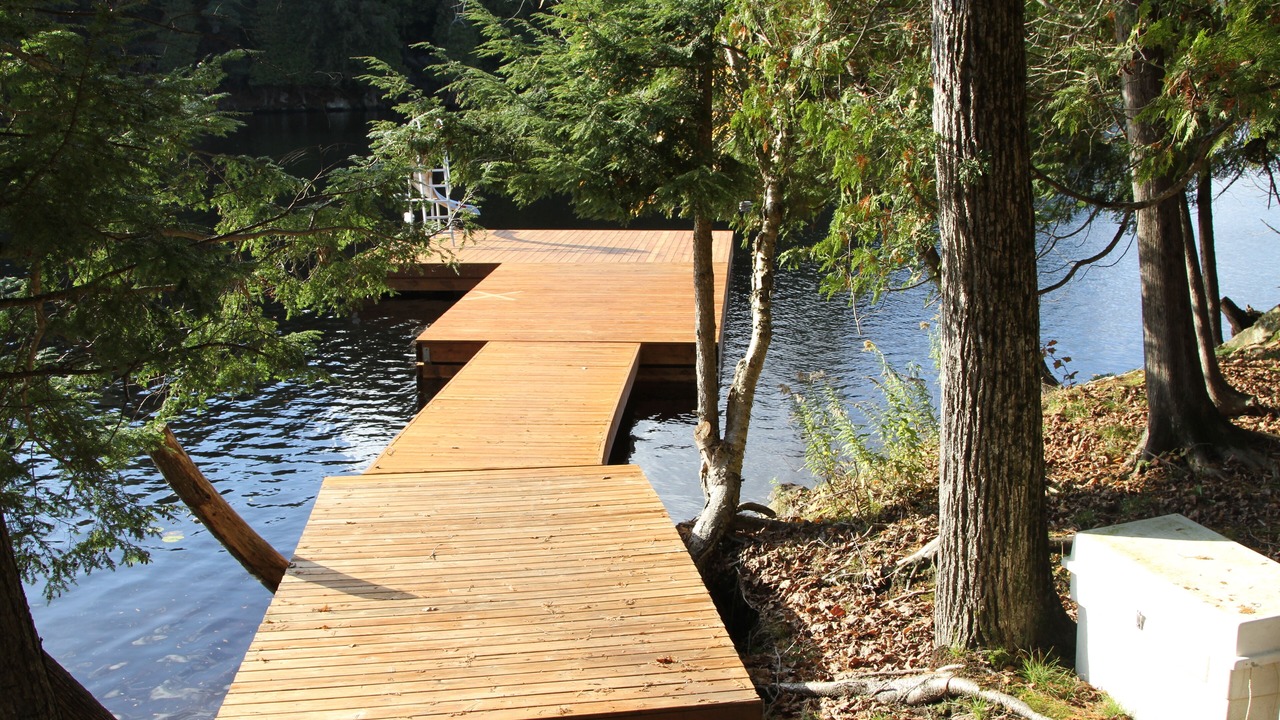 Photo of Outdoor in McKellar