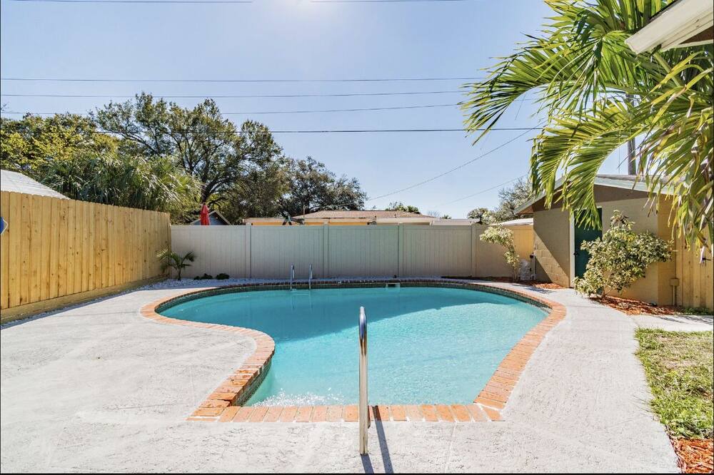 Photo of Outdoor in Tampa