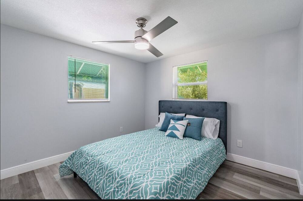 Photo of Bedroom in Tampa