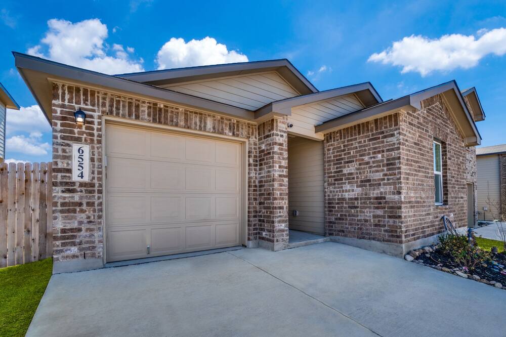 Photo of Outdoor in Medina Valley