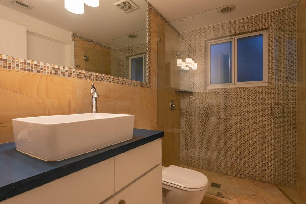 Photo of Bathroom in North Bay Village