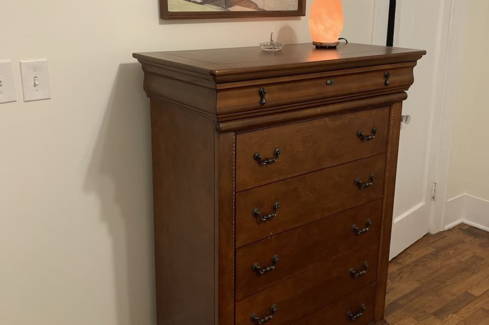 Photo of Bedroom in Batesville