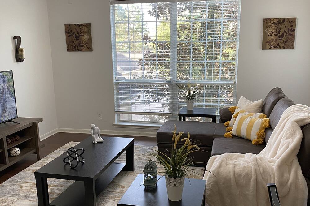 Photo of Livingroom in Sterling Ridge